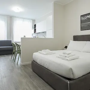 Italianway-cadorna 10b Apartment Milan